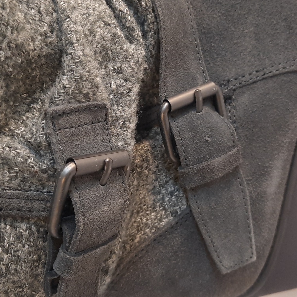 BearPaw Women's Charcoal Buckle Boots Size 11 - Picture 3 of 10